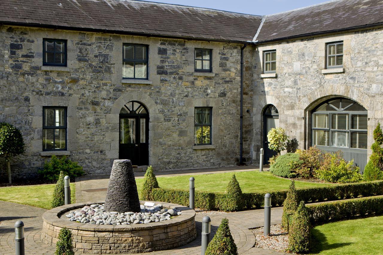 Moyvalley Hotel Self Catering Cottages Eksteriør bilde